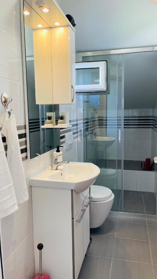 Apartman Luka สปลิท ภายนอก รูปภาพ