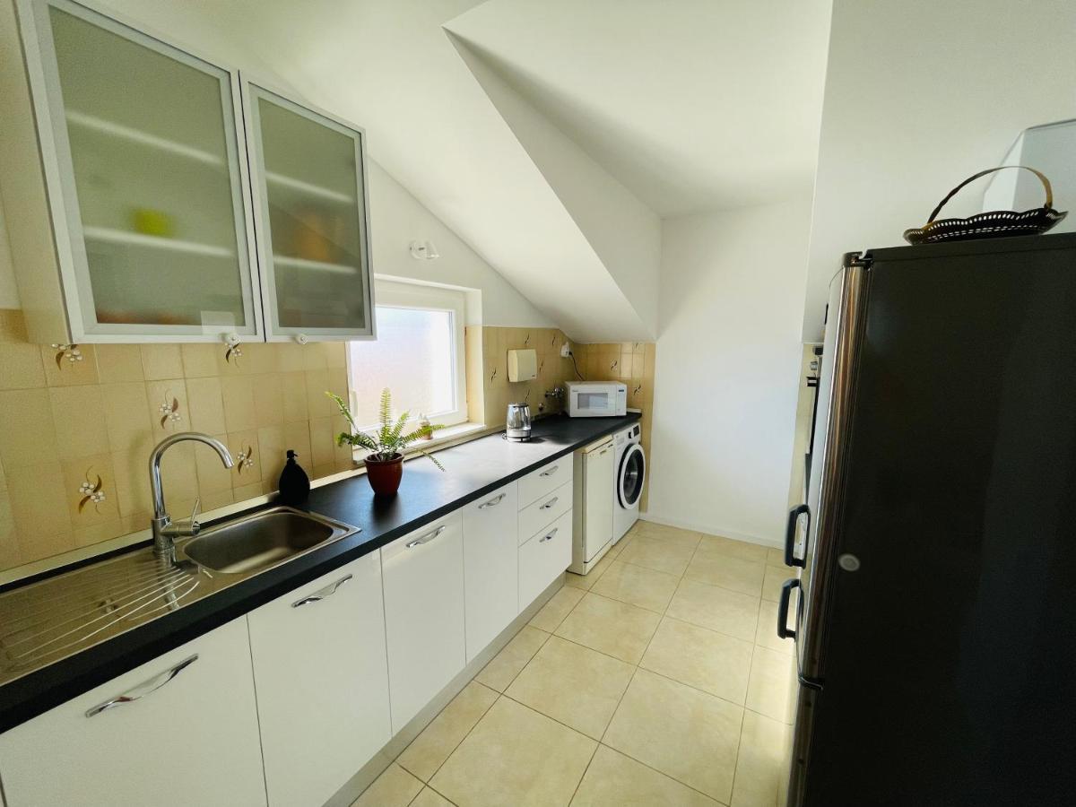 Apartman Luka สปลิท ภายนอก รูปภาพ
