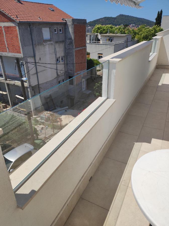 Apartman Luka สปลิท ภายนอก รูปภาพ